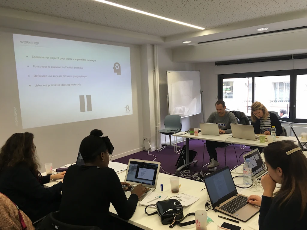 Illustration des formations Communication Digitale auprès des associations de Solidatech de 2016 à 2020